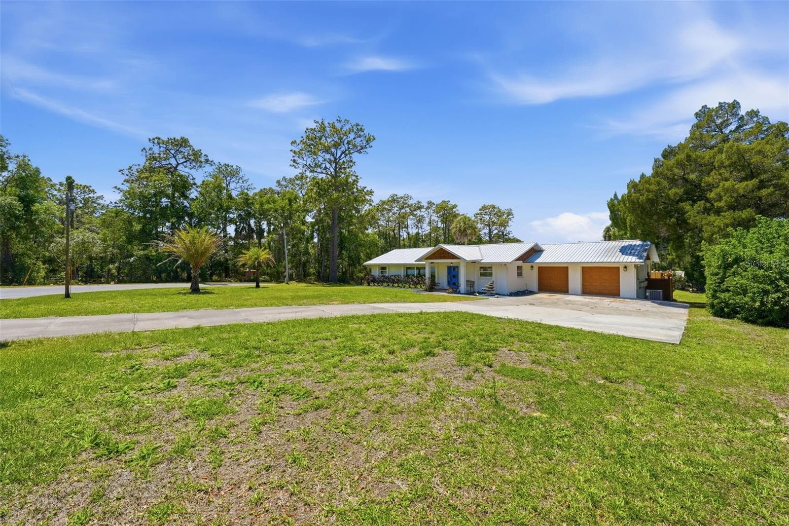Single Family Residence at 37237 GRAYS AIRPORT RD, LADY LAKE, photo 54 of 58