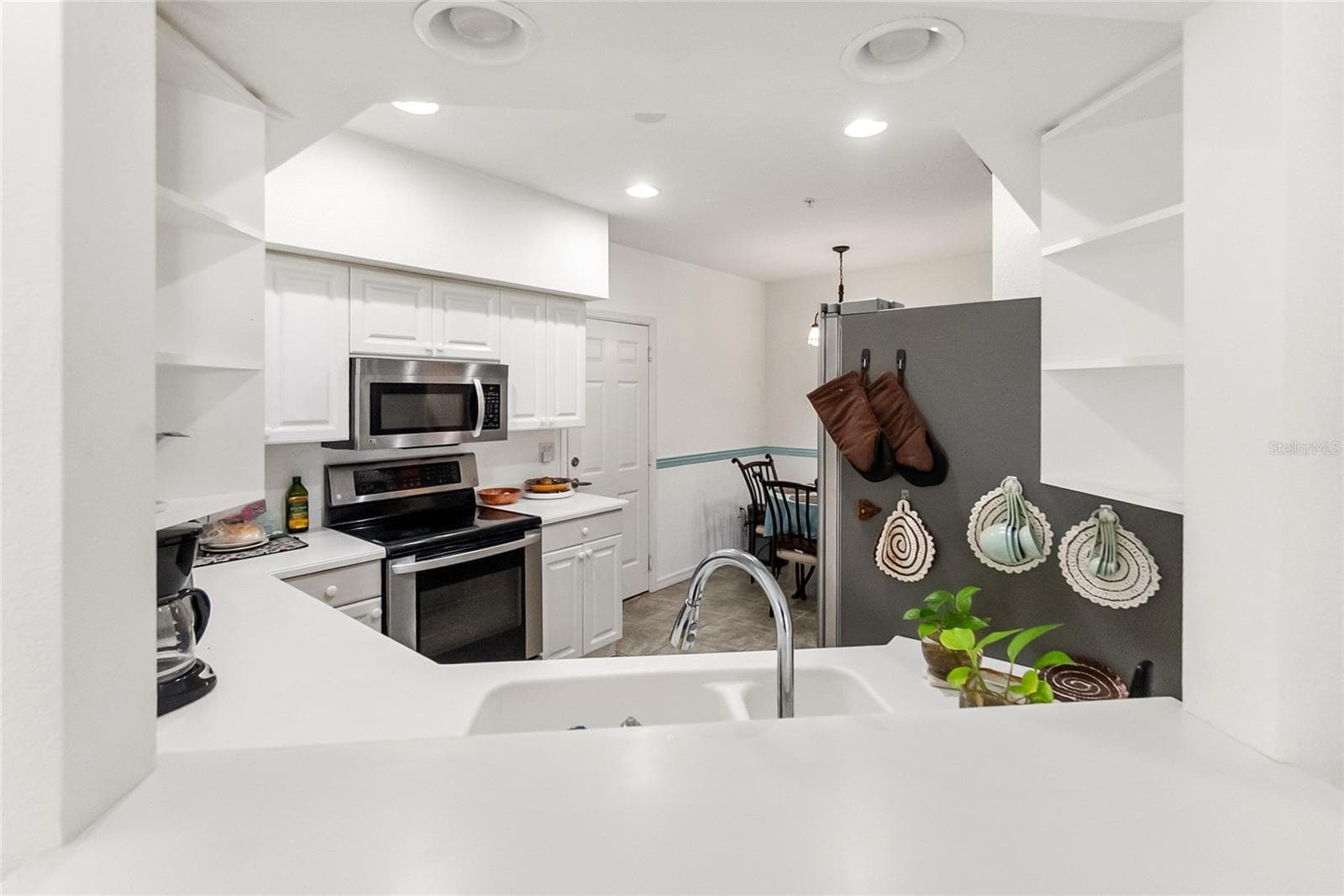 Condominium at 7343 FOUNTAIN PALM CIR #na, BRADENTON, photo 15 of 29