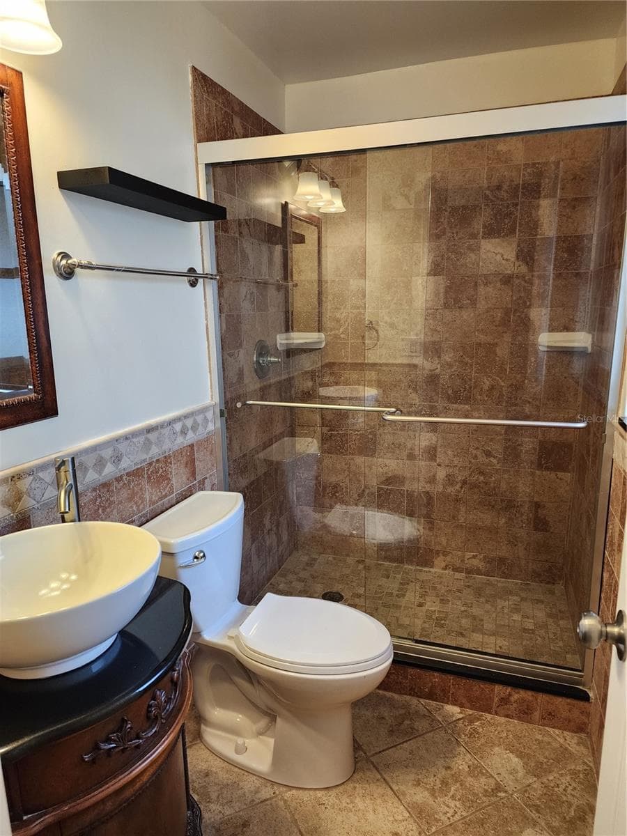 Primary Bath - 13010 CUMBERLAND DR, LARGO