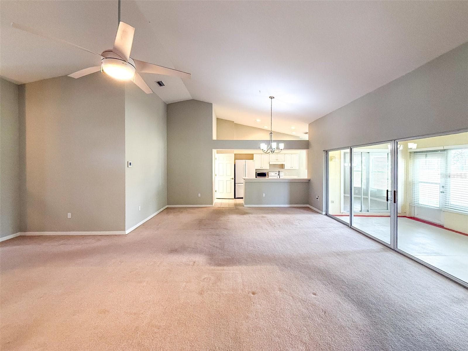 Villa at 18037 BAYWOOD FOREST DR, HUDSON, photo 5 of 45