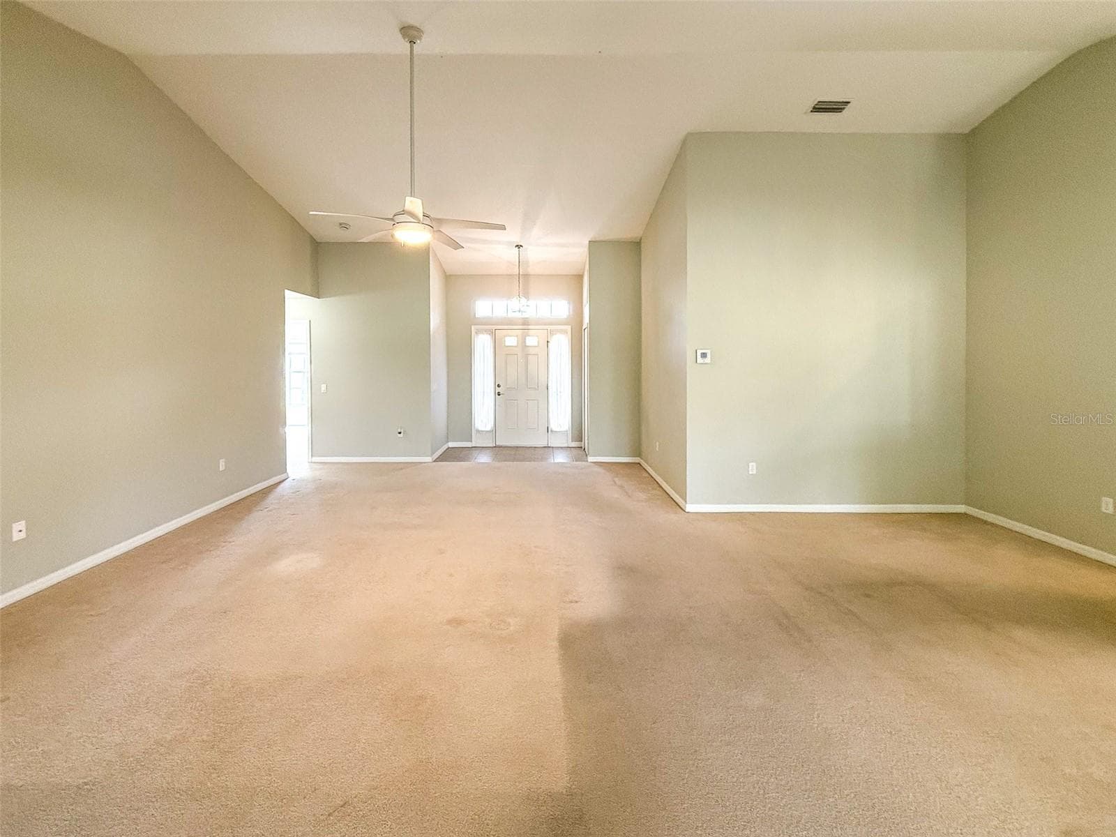 Villa at 18037 BAYWOOD FOREST DR, HUDSON, photo 6 of 45