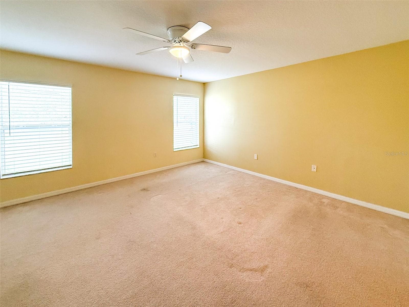 Villa at 18037 BAYWOOD FOREST DR, HUDSON, photo 16 of 45