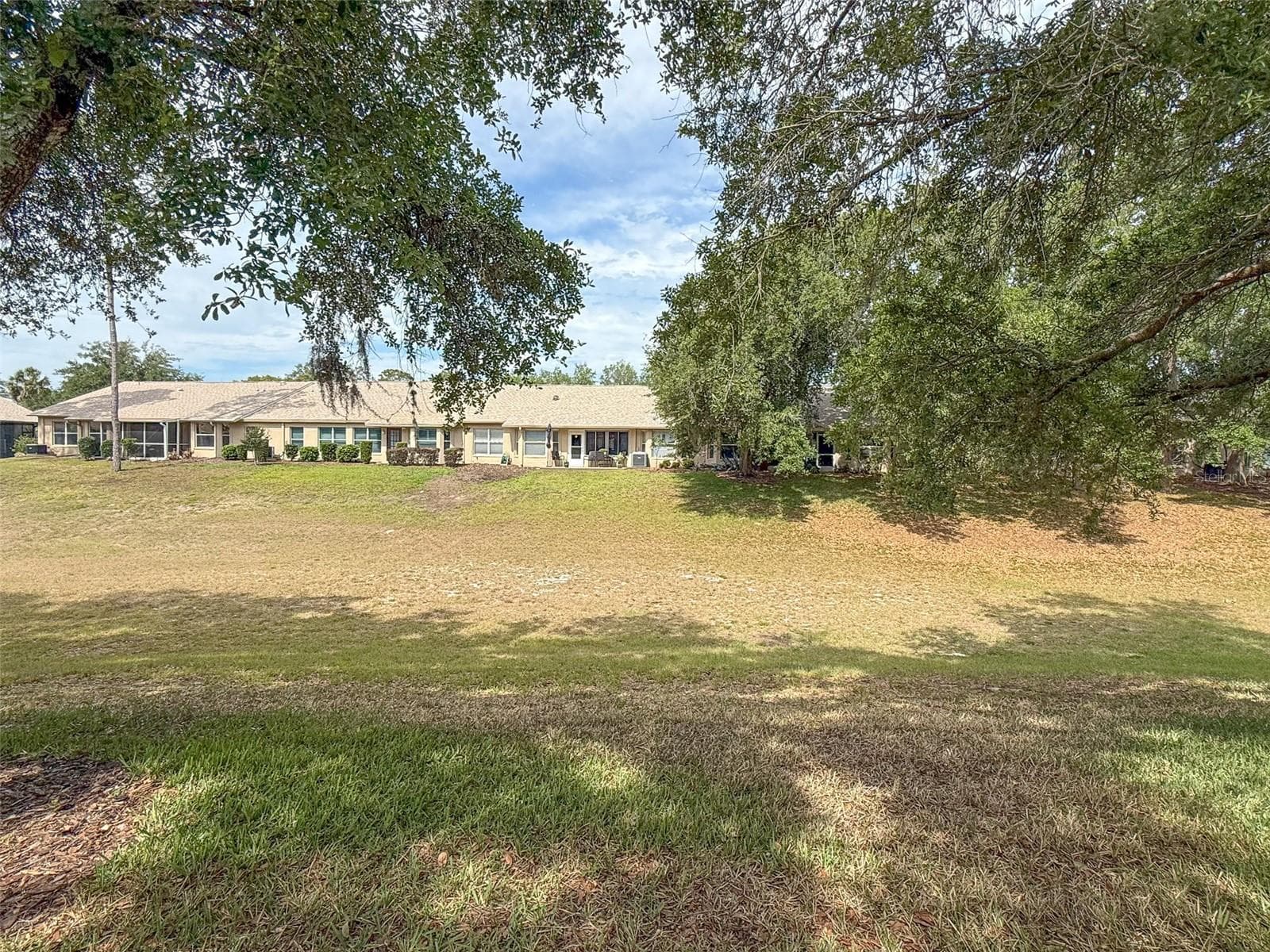 Villa at 18037 BAYWOOD FOREST DR, HUDSON, photo 31 of 45