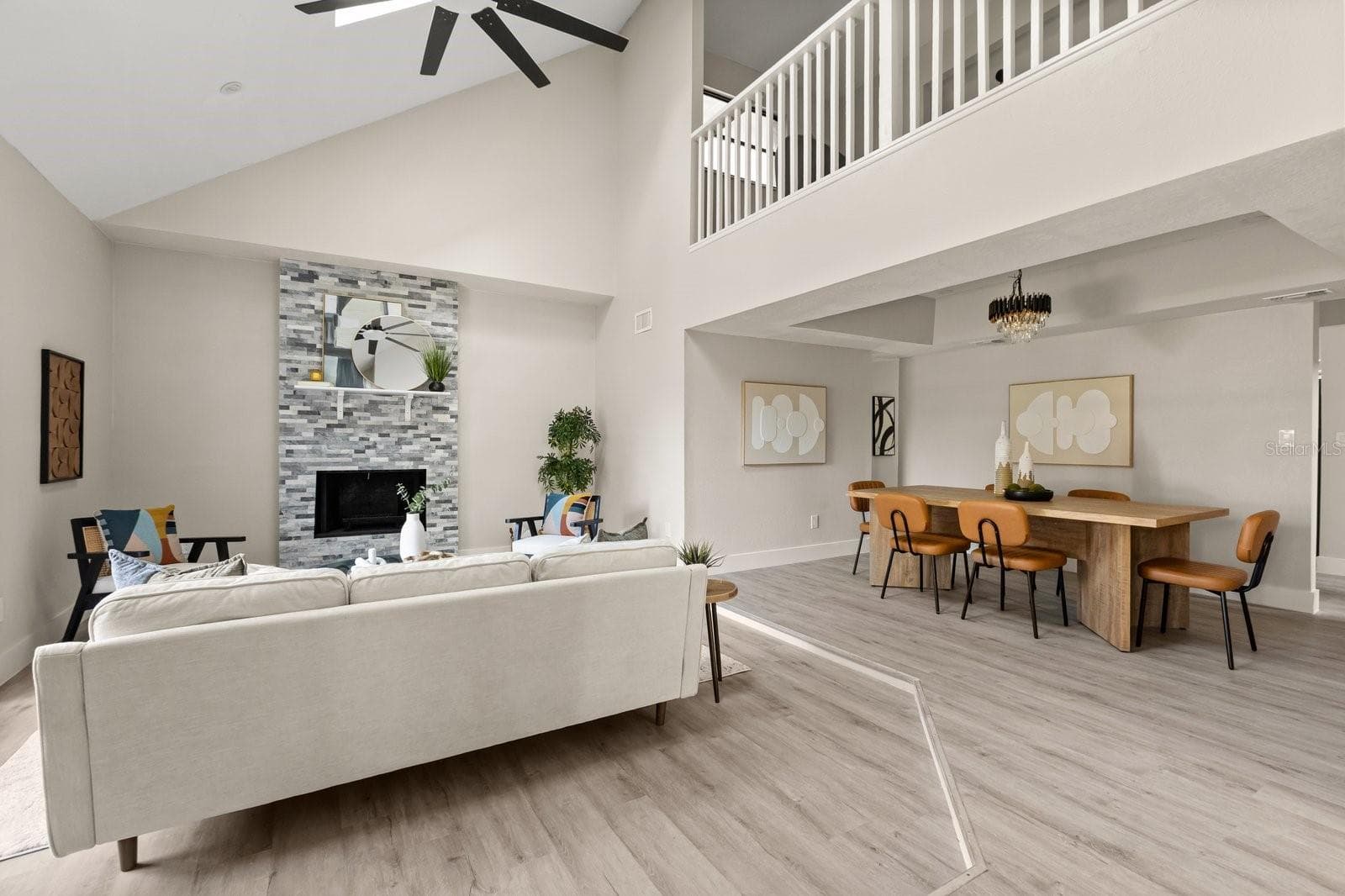 Single Family Residence at 1540 STONE TRL, DELTONA, photo 3 of 39