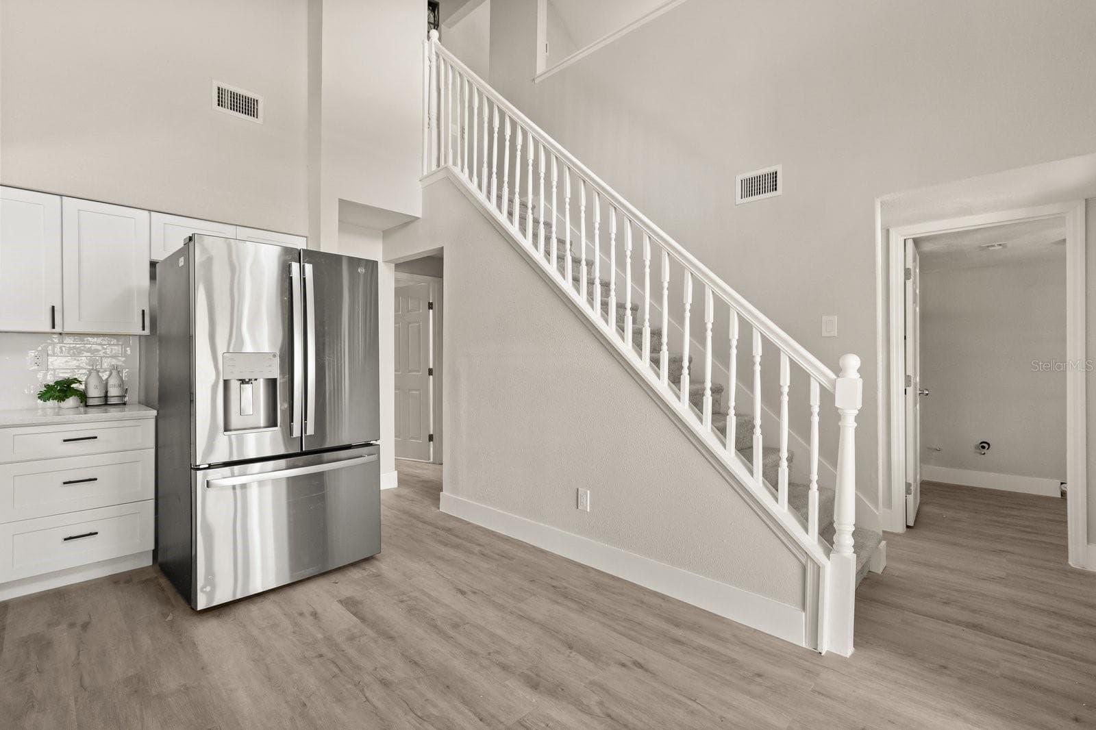 Single Family Residence at 1540 STONE TRL, DELTONA, photo 9 of 39
