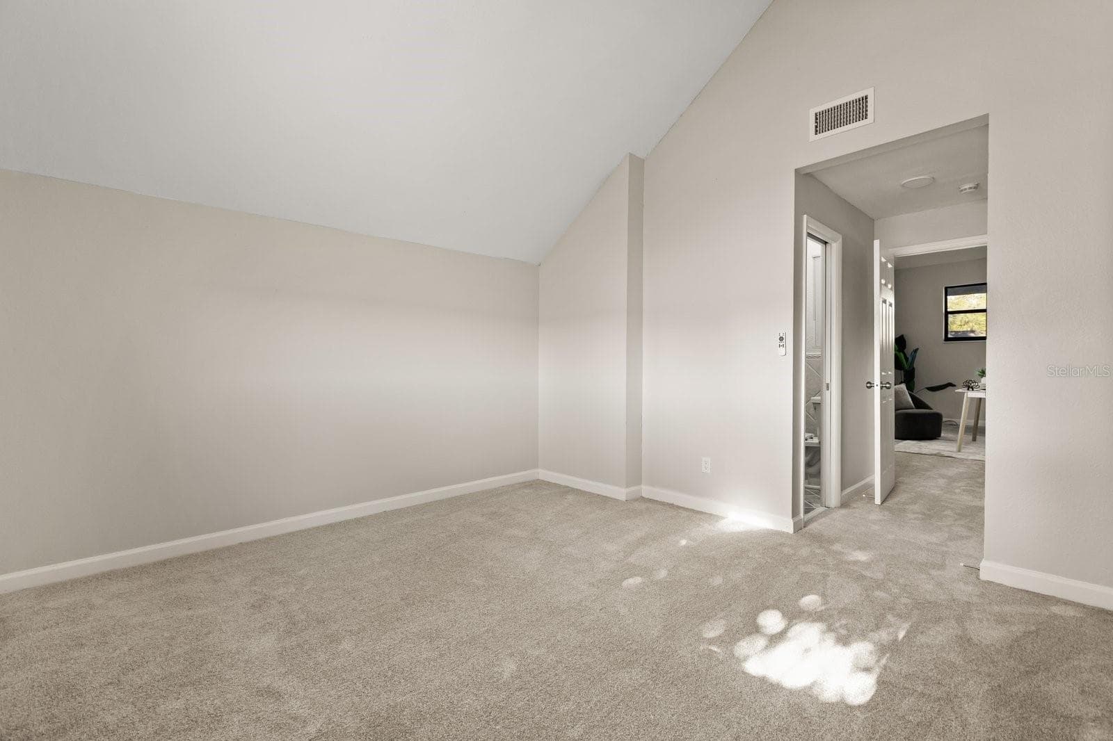 Single Family Residence at 1540 STONE TRL, DELTONA, photo 16 of 39