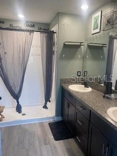 Master bath/shower - 15510 WICKED STRONG ST, SUN CITY CENTER