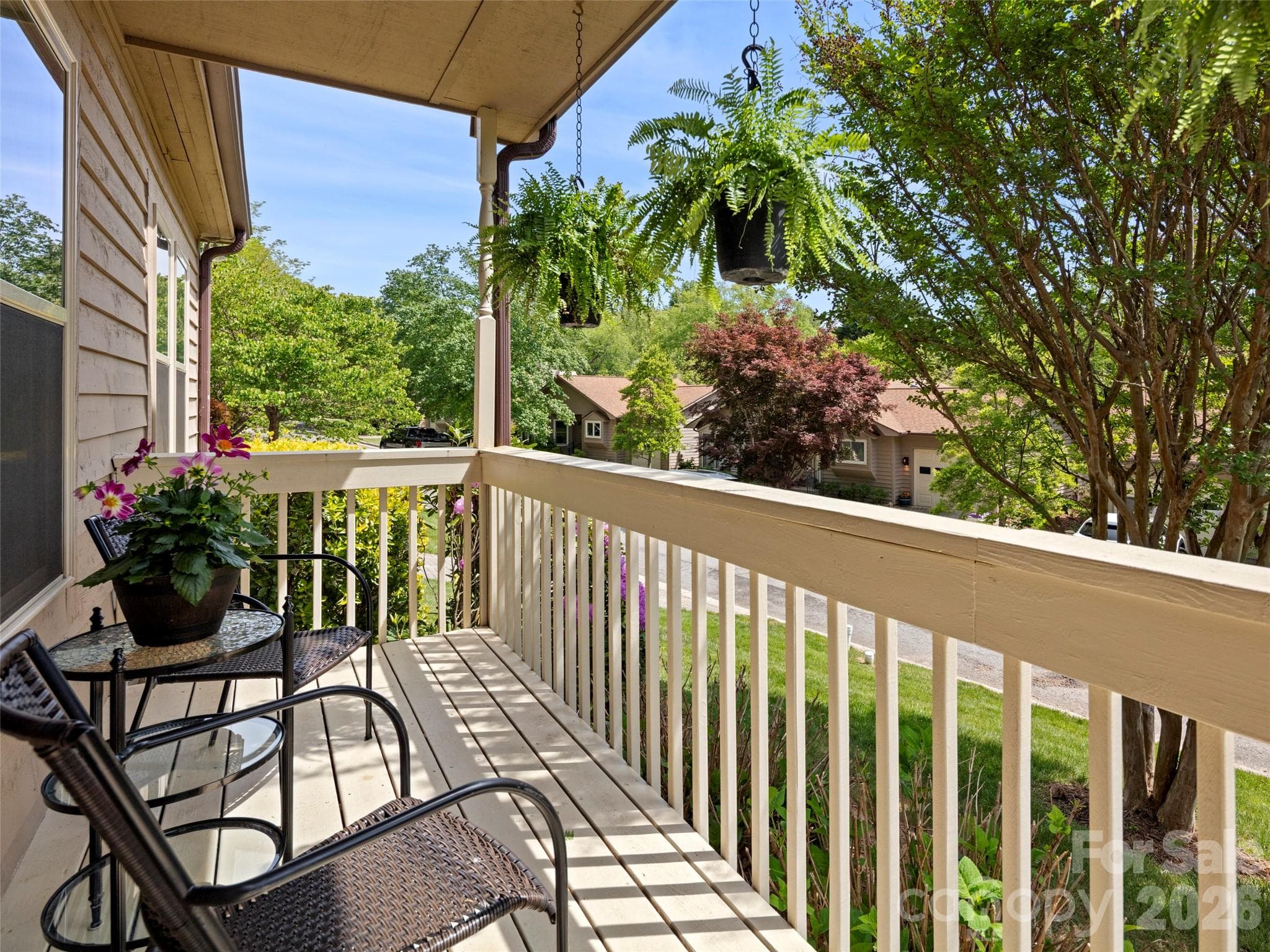 Townhouse at Asheville, photo 3 of 22