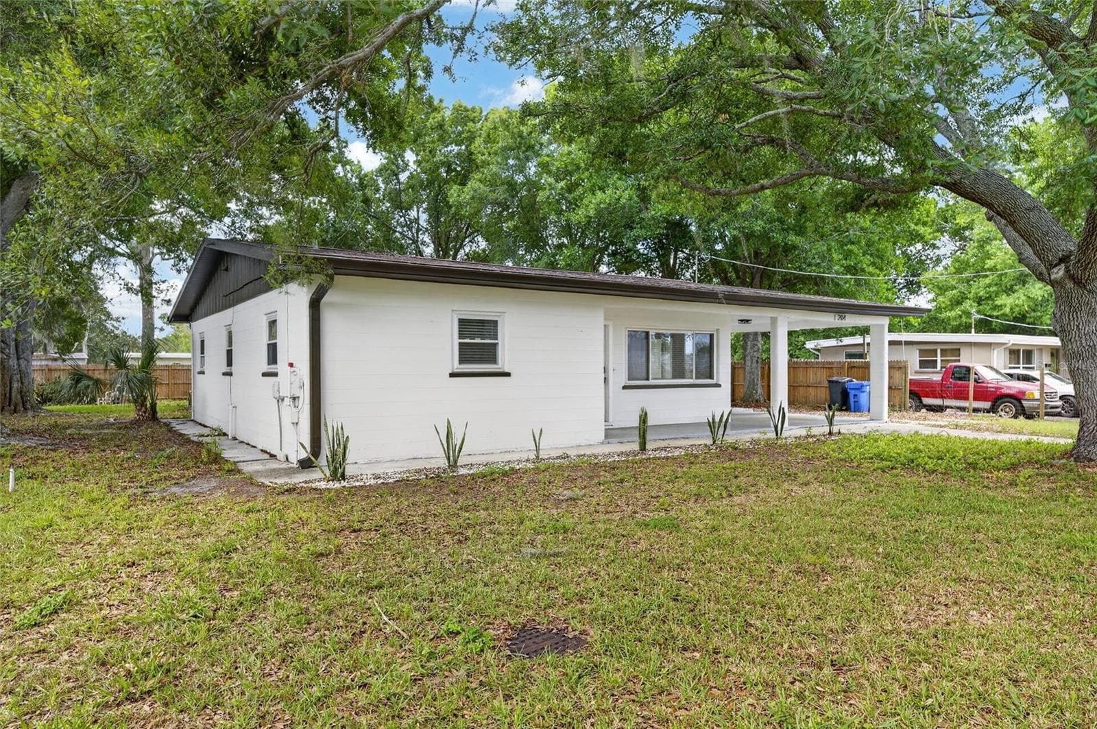 Single Family Residence at 204 7TH AVE NW, RUSKIN, photo 4 of 55