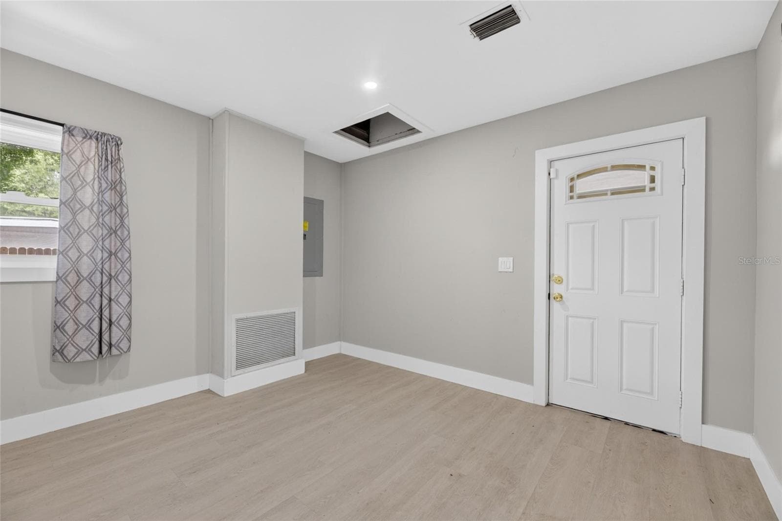 Single Family Residence at 204 7TH AVE NW, RUSKIN, photo 33 of 55