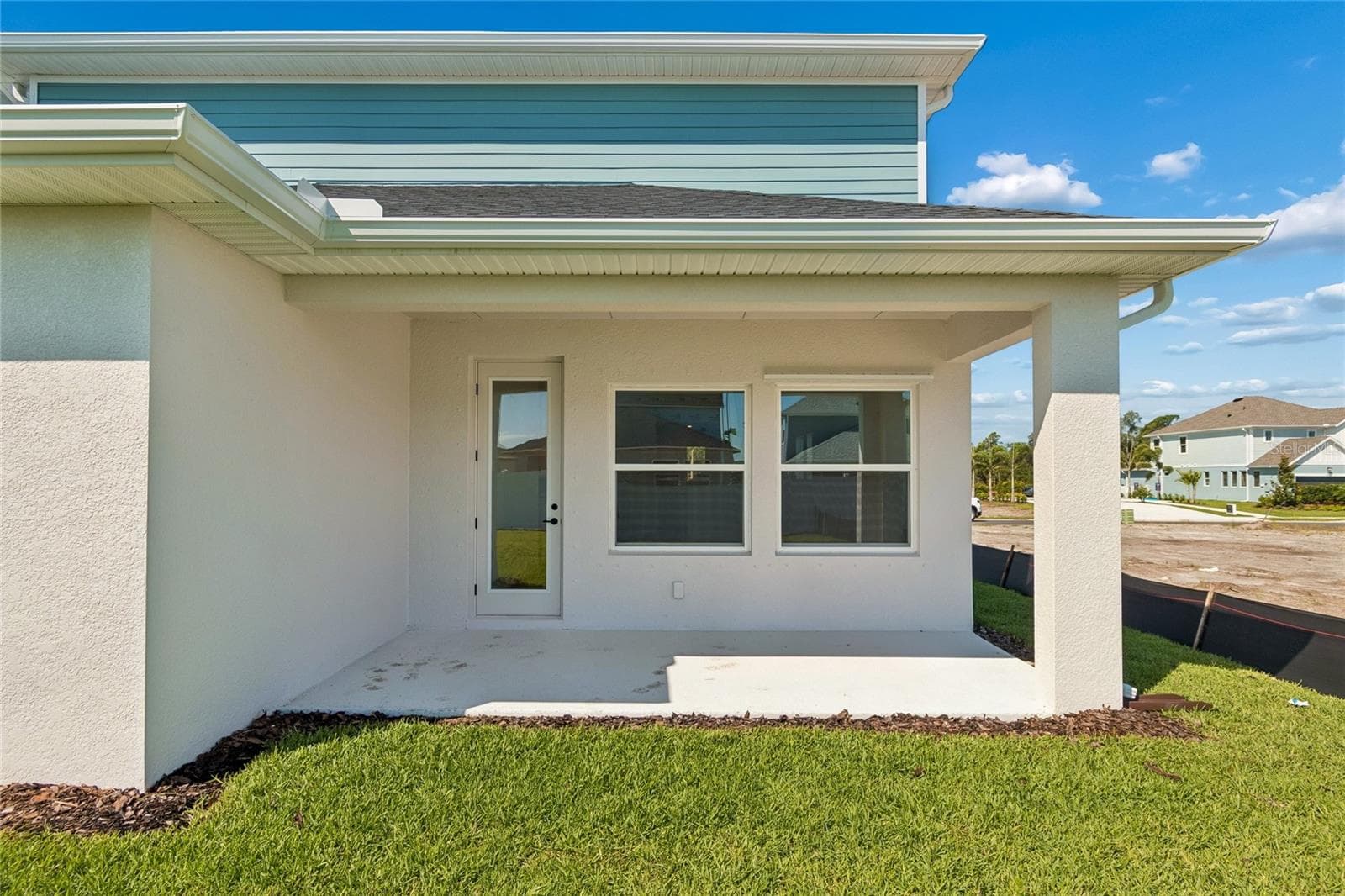 Rear Exterior - 15227 EASTLYN DR, BRADENTON