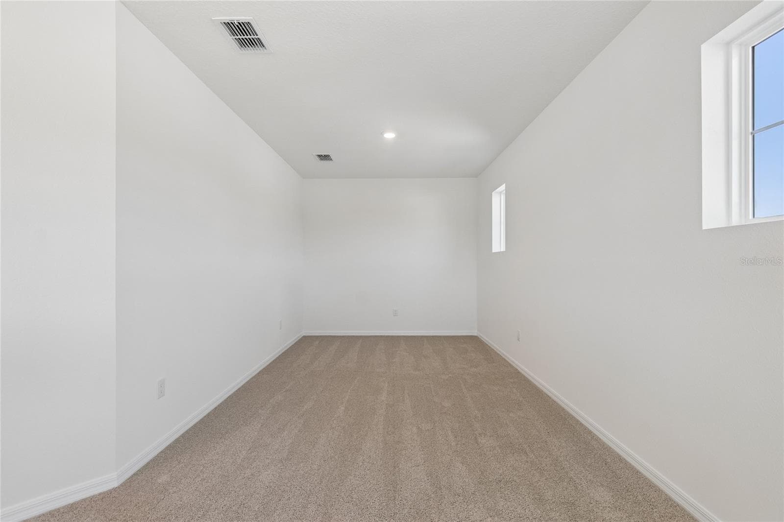 Retreat - 15227 EASTLYN DR, BRADENTON