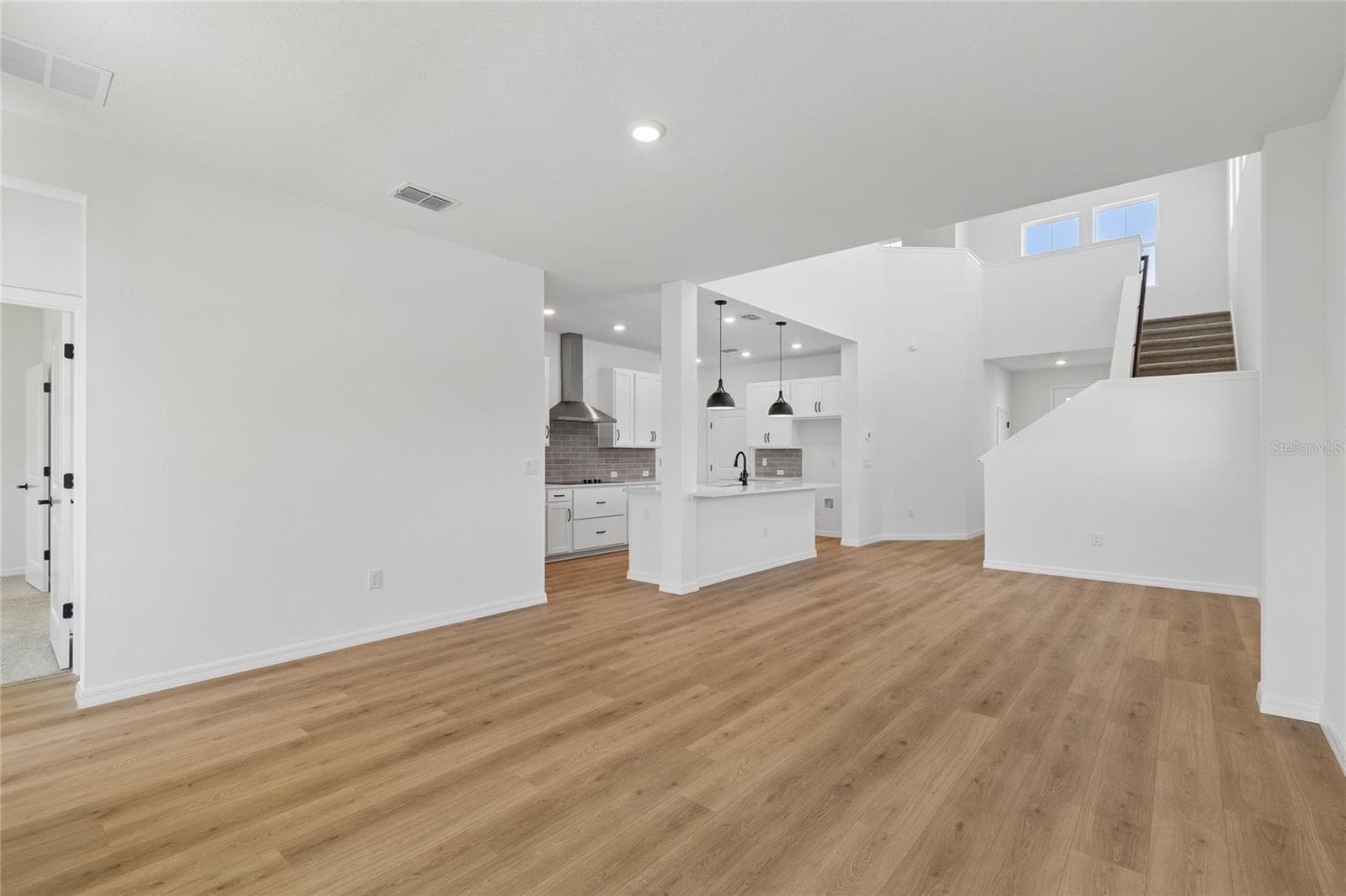 Family Room - 15227 EASTLYN DR, BRADENTON