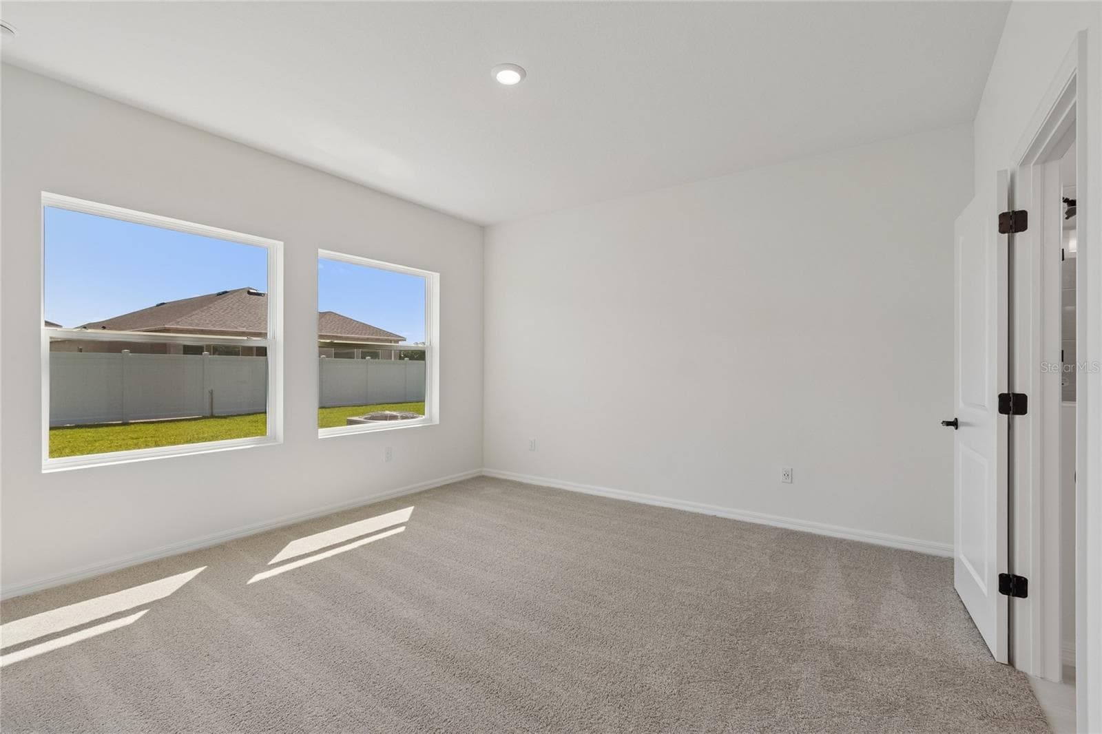 Owner's Retreat - 15227 EASTLYN DR, BRADENTON
