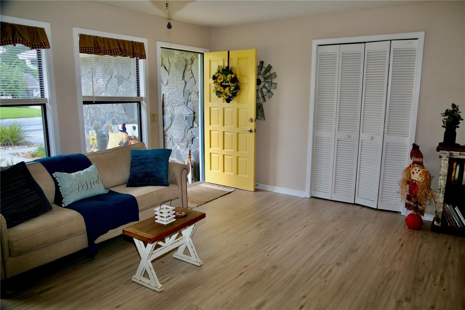 Single Family Residence at 1069 SE 57TH AVE, OCALA, photo 6 of 62