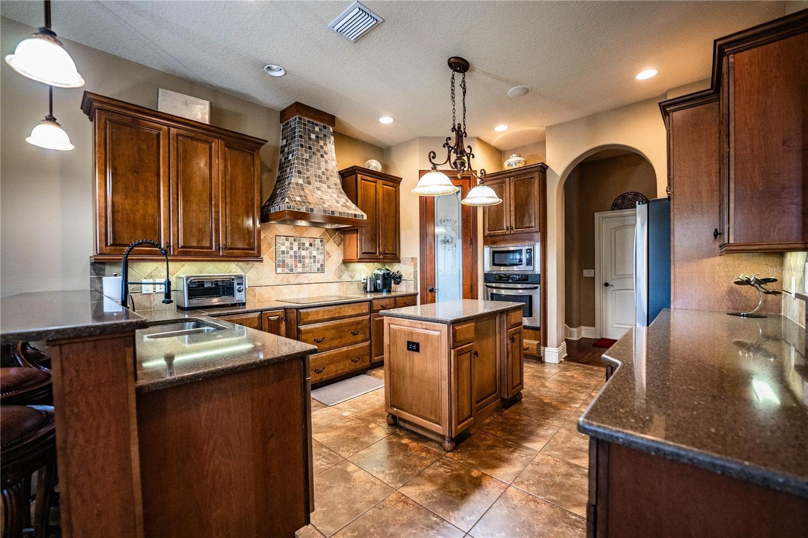 Single Family Residence at 6739 EAGLE RIDGE BLVD, LAKELAND, photo 24 of 55