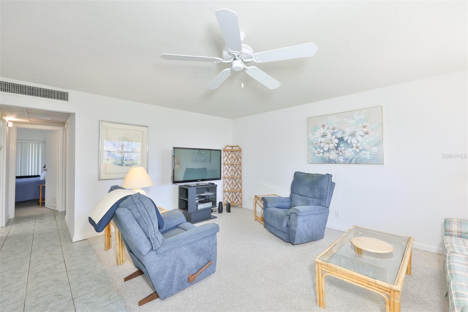 LIVING ROOM - 1802 BEDFORD TER #177, SUN CITY CENTER