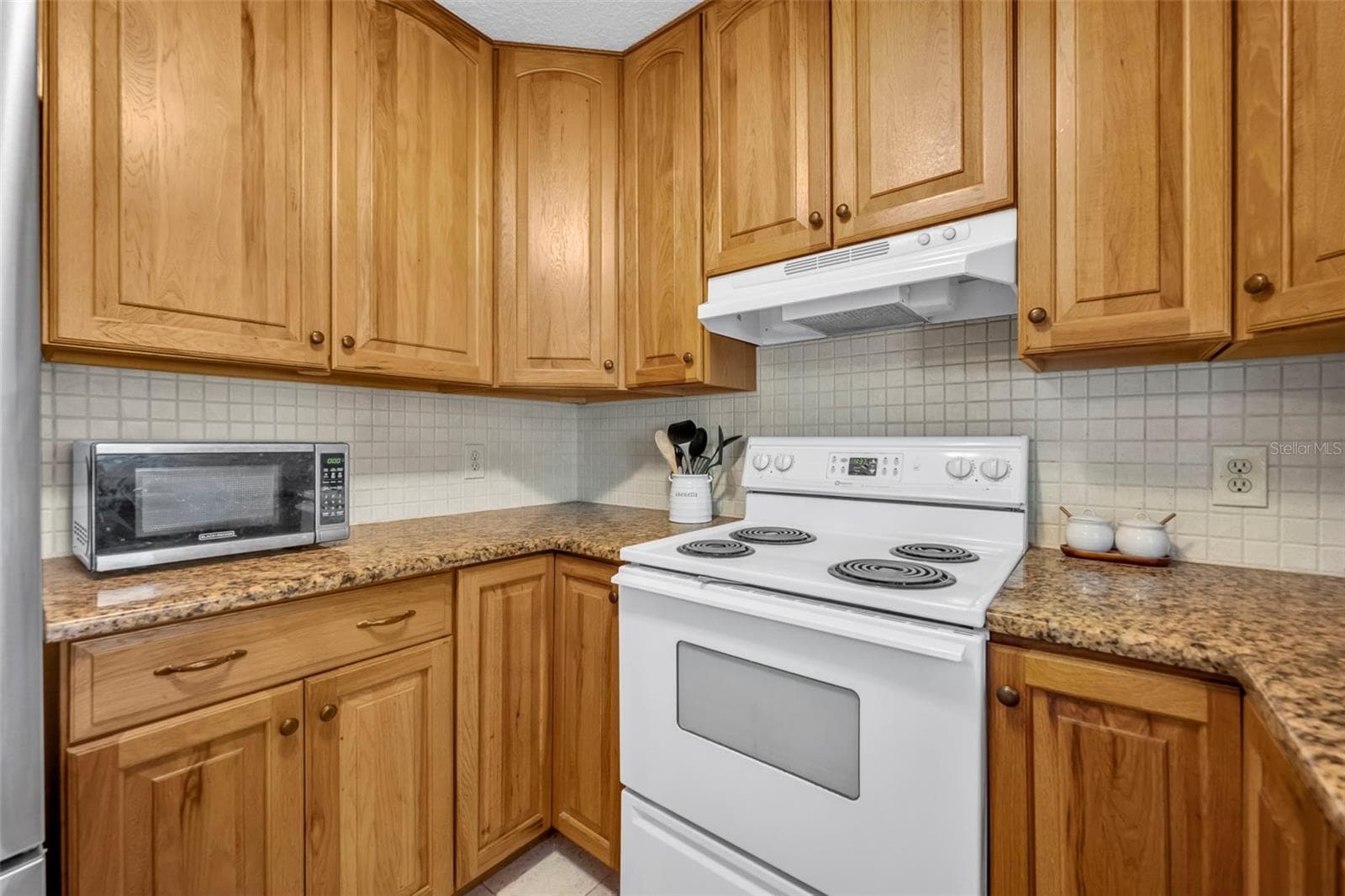Single Family Residence at 430 CYPRESS ISLES RD, OSTEEN, photo 13 of 55