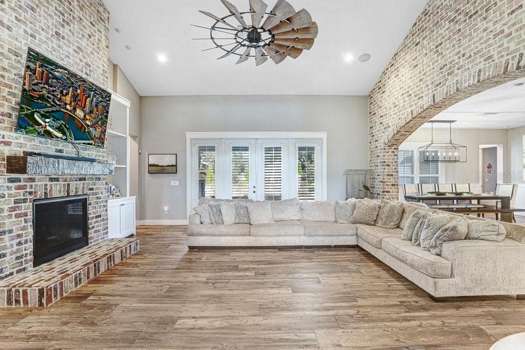 Great Room - 11634 DAVIS POOL RD, SEFFNER