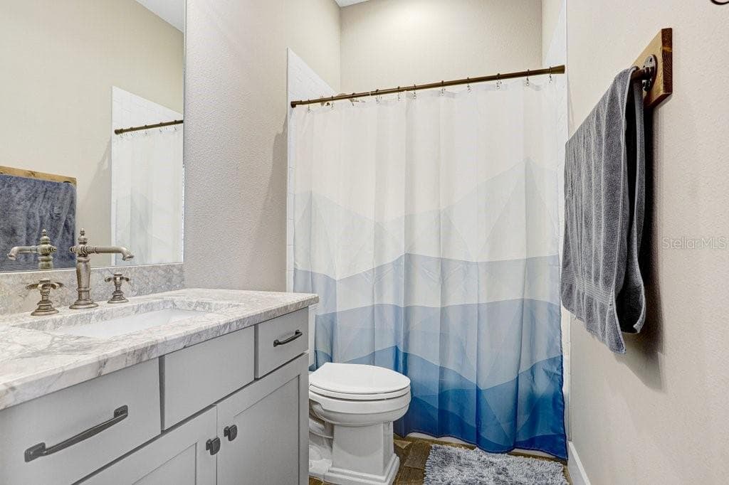 Bath Room #4 - 11634 DAVIS POOL RD, SEFFNER