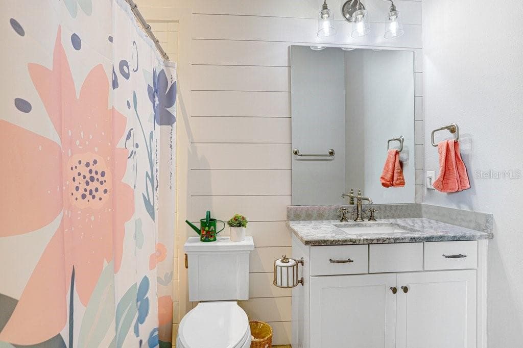 Bath Room #3 - 11634 DAVIS POOL RD, SEFFNER