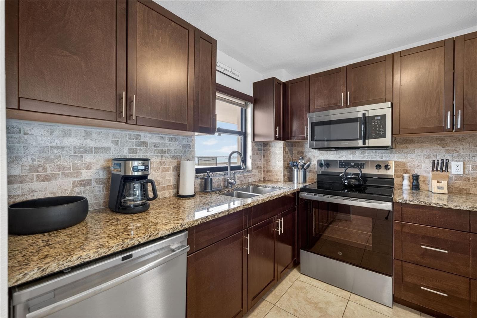 Kitchen - 1270 GULF BLVD #1007, CLEARWATER BEACH