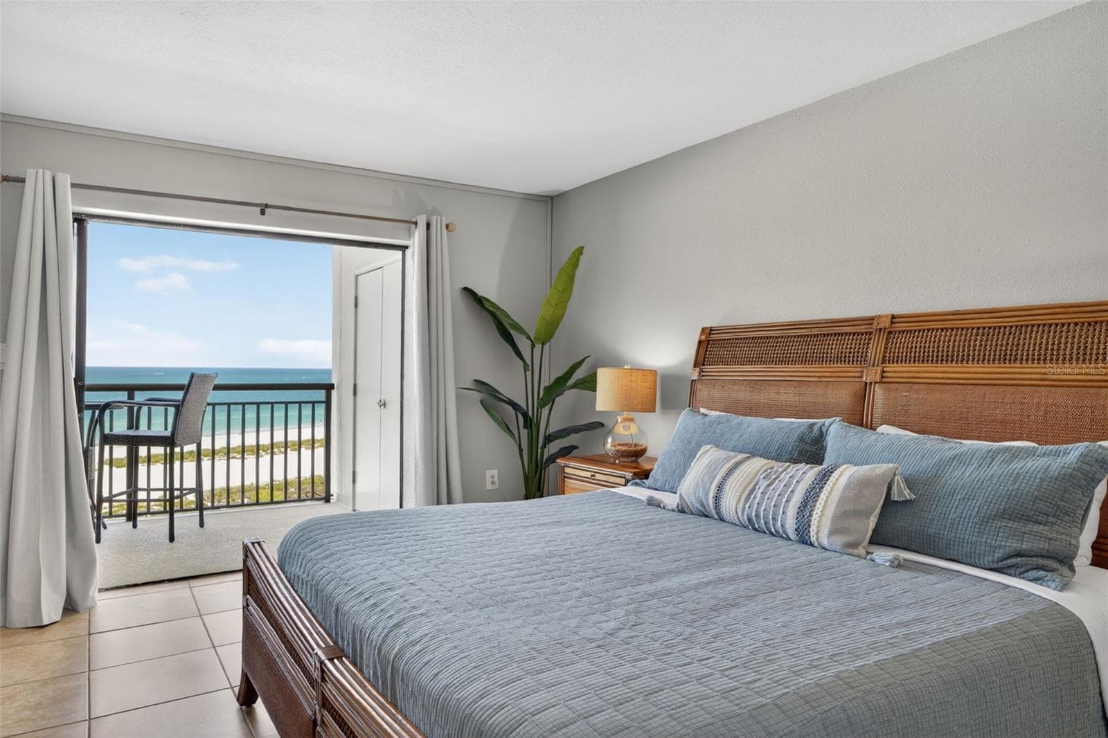 Primary Bedroom - 1270 GULF BLVD #1007, CLEARWATER BEACH