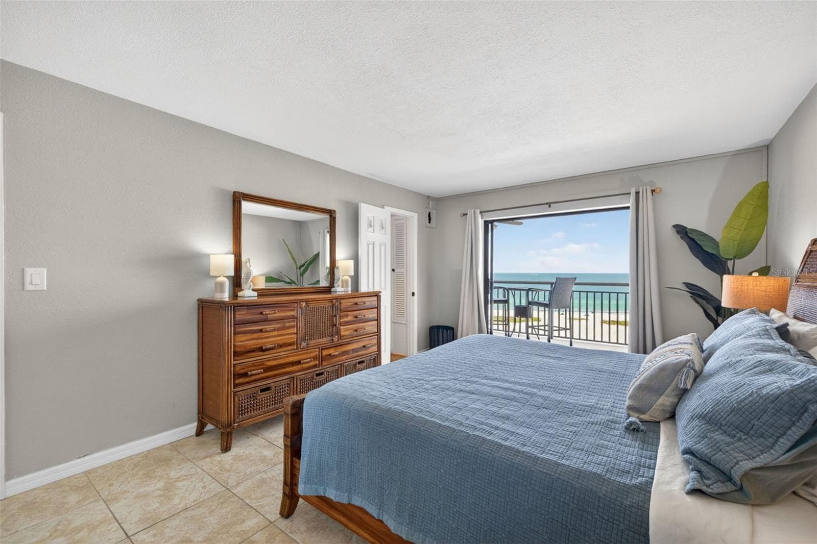Primary Bedroom - 1270 GULF BLVD #1007, CLEARWATER BEACH