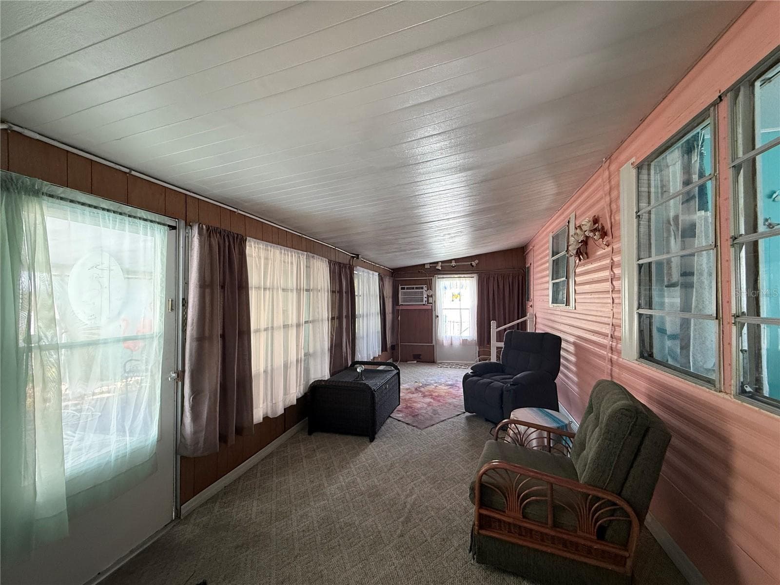 Mobile Home at 7703 AUDRY LN, ELLENTON, photo 2 of 25
