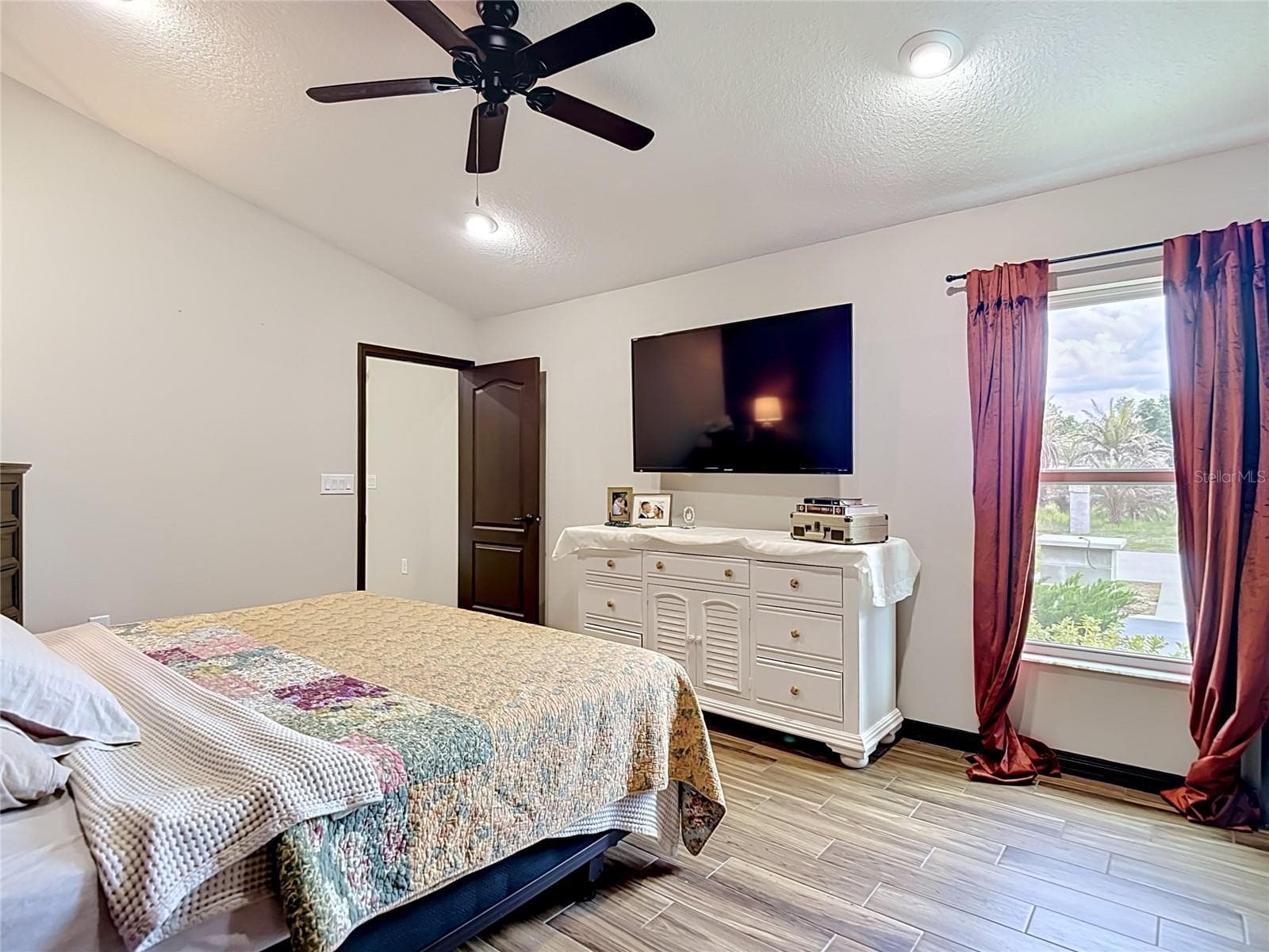 Single Family Residence at 15204 GANSTER DR, BROOKSVILLE, photo 54 of 71