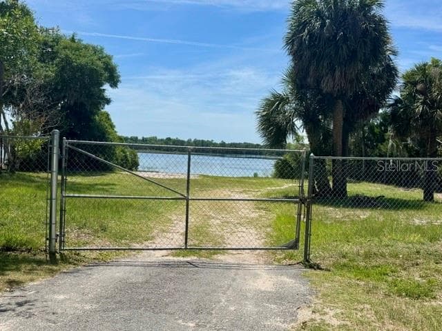 Key to gate will be provided at time of closing - 17819 PALM ST, UMATILLA