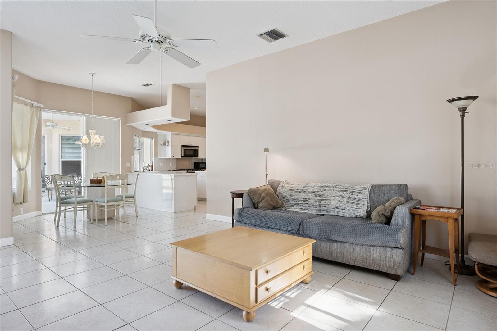 Single Family Residence at 3833 SANIBEL CV, OVIEDO, photo 8 of 46