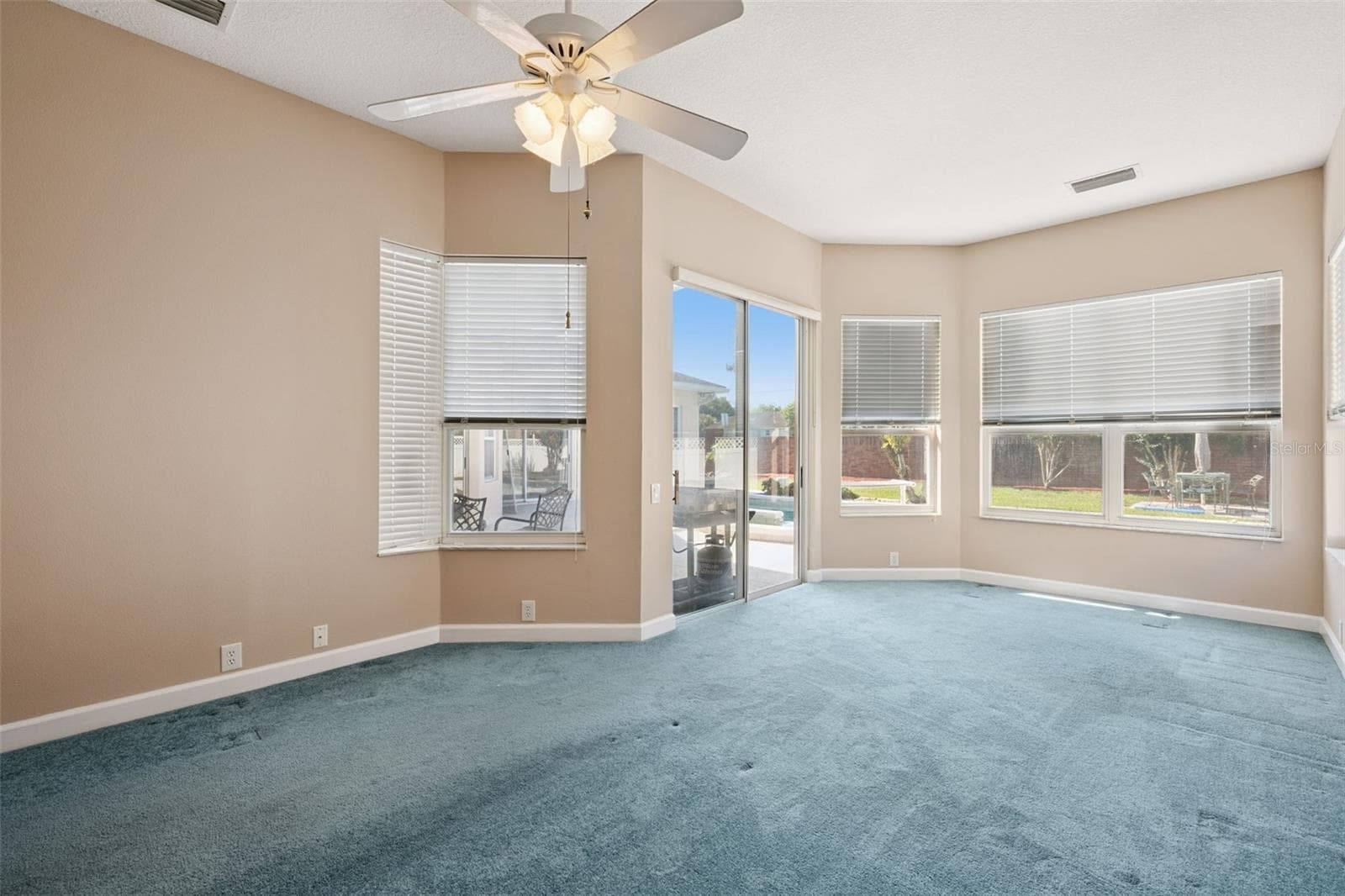 Single Family Residence at 3833 SANIBEL CV, OVIEDO, photo 12 of 46