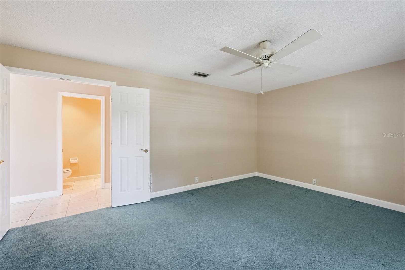Single Family Residence at 3833 SANIBEL CV, OVIEDO, photo 15 of 46