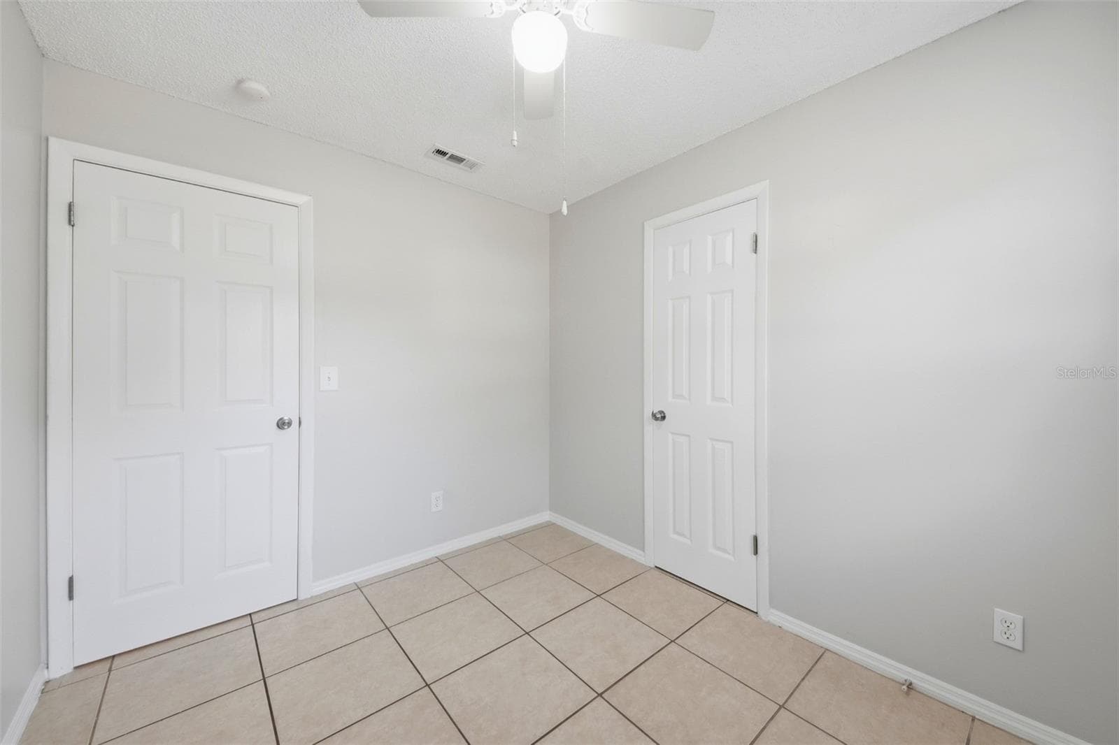 Single Family Residence at 865 RICH DR, OVIEDO, photo 15 of 20