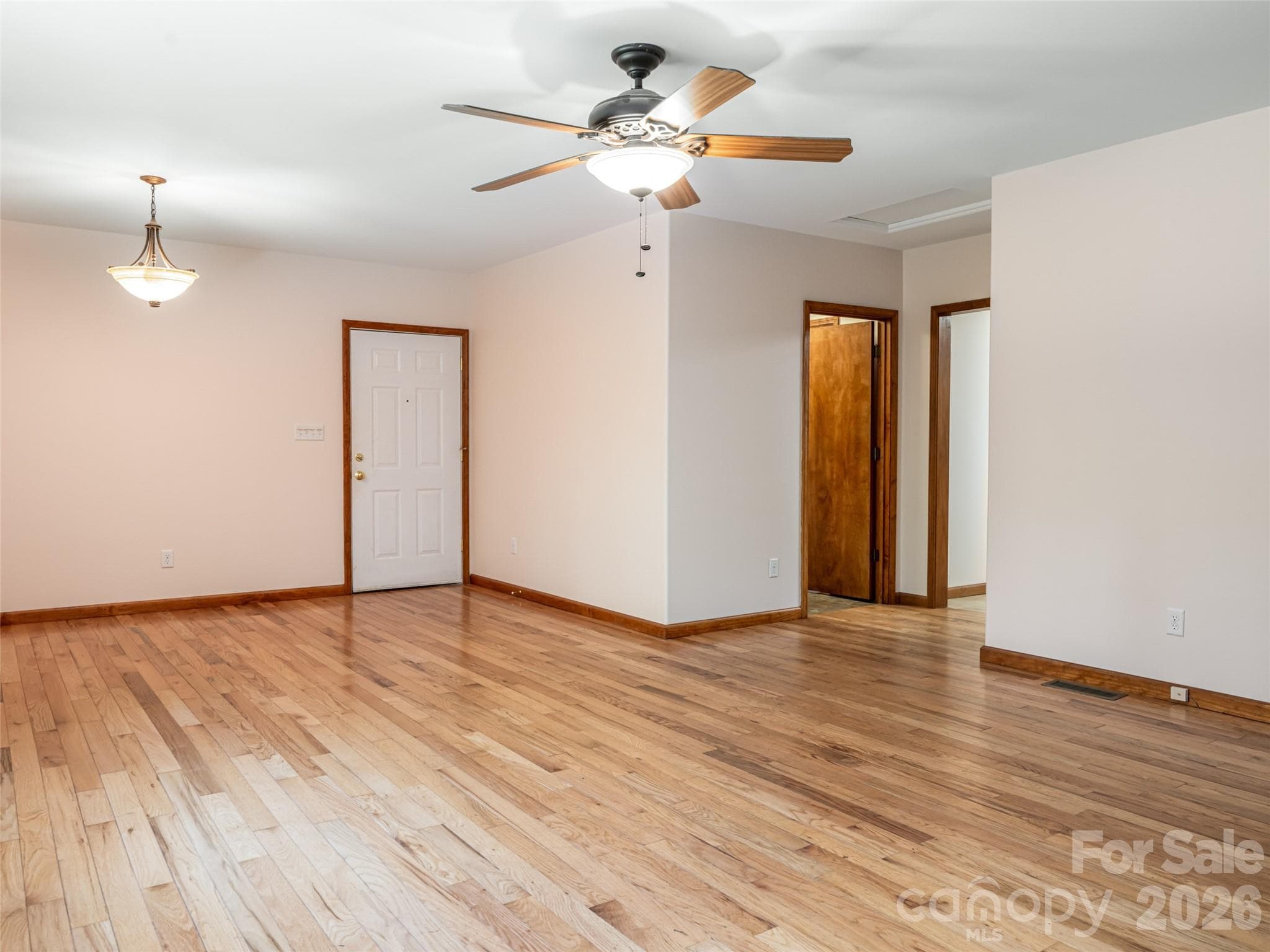 Single Family Residence at 146 Fairmont Road, Candler, photo 24 of 48