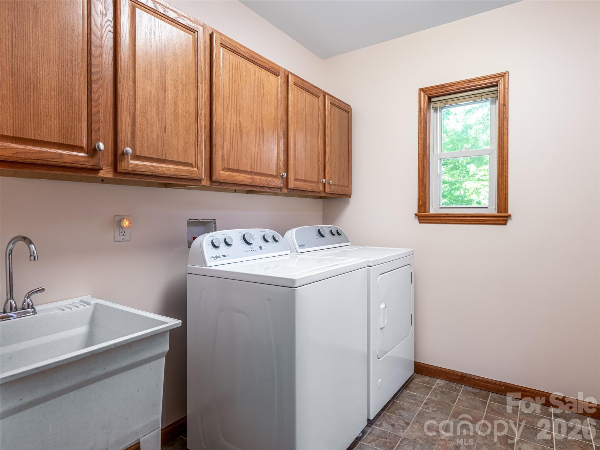 Single Family Residence at 146 Fairmont Road, Candler, photo 25 of 48