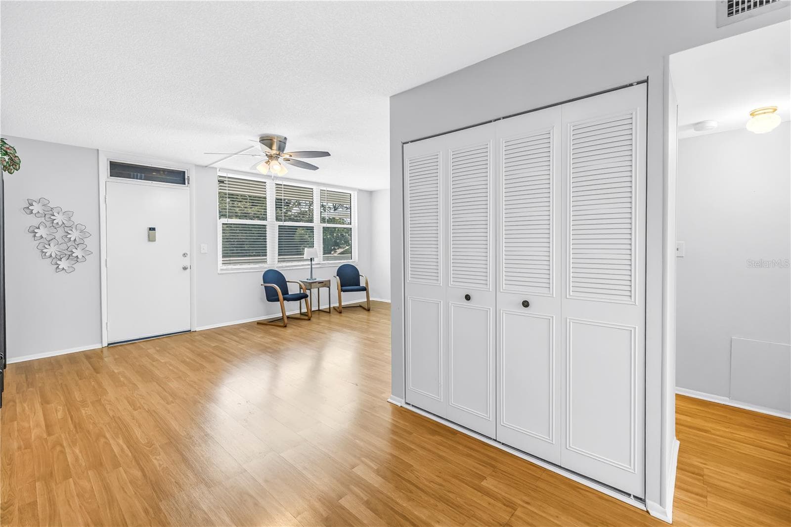 Condominium at 4720 LOCUST ST NE #318, ST PETERSBURG, photo 13 of 36