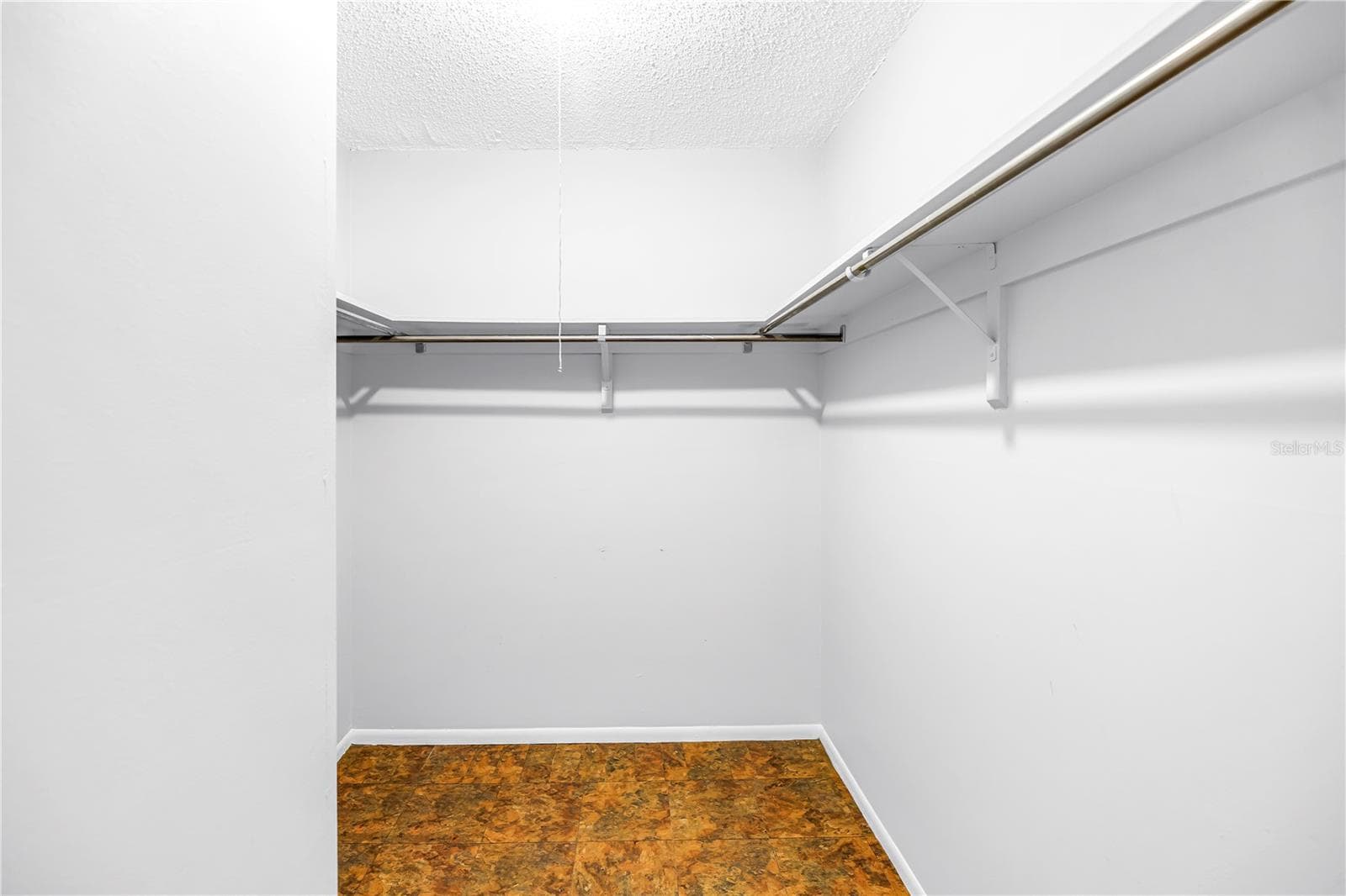 Condominium at 4720 LOCUST ST NE #318, ST PETERSBURG, photo 25 of 36