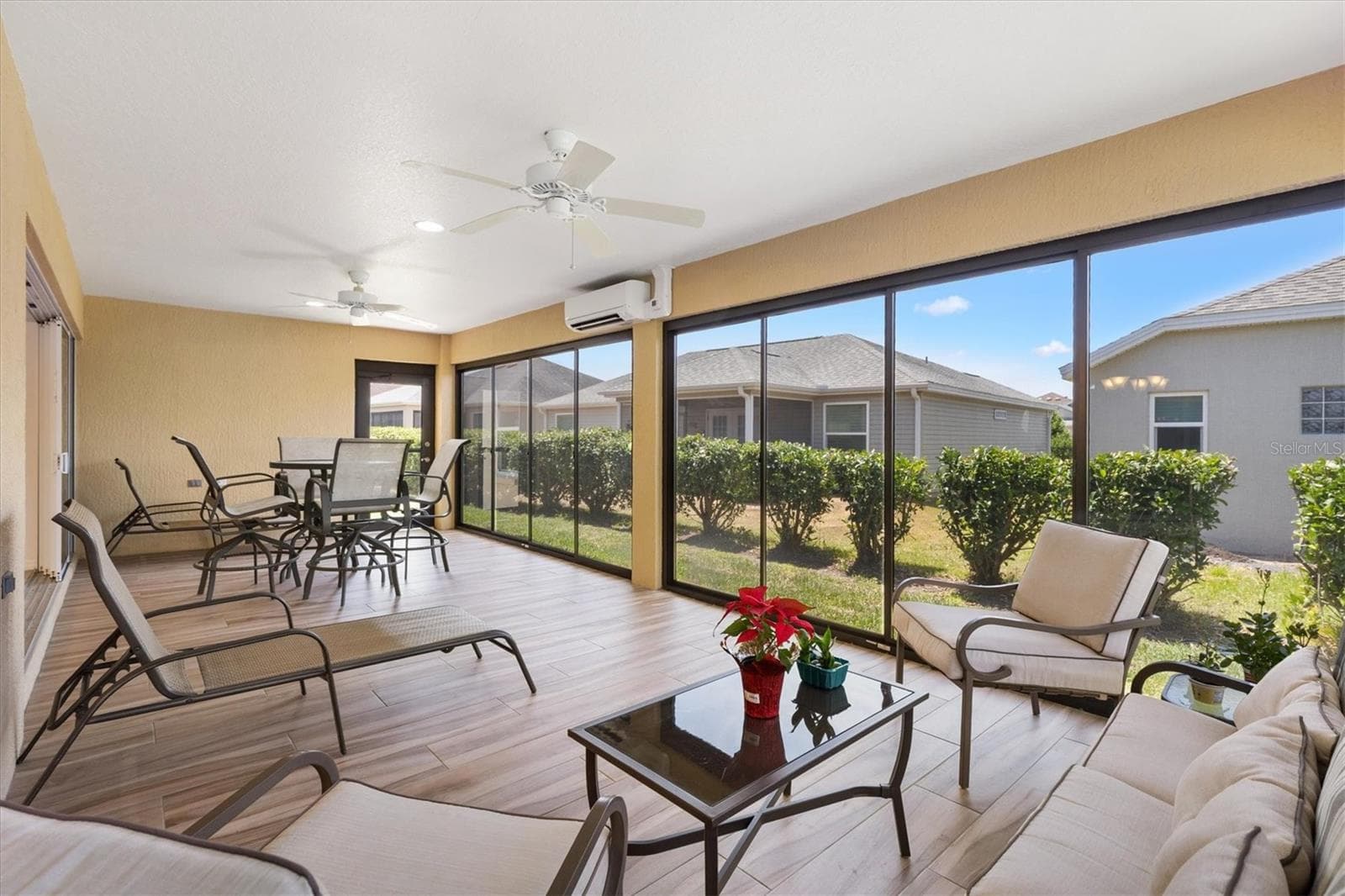 Inviting Lanai with slider doors and plenty of room to enjoy the Florida lifestyle. - 4348 TUSCALOOSA PATH, THE VILLAGES