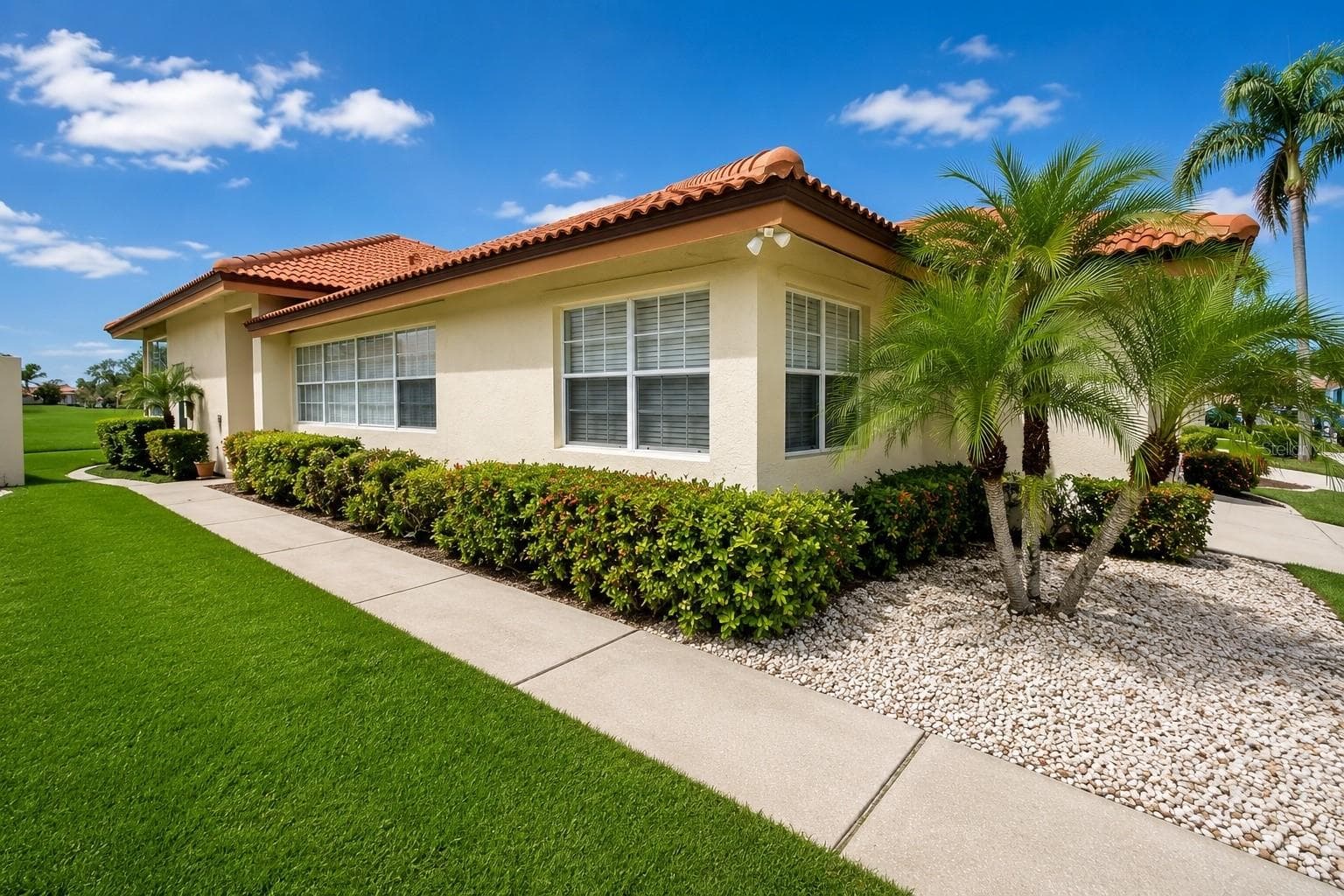 Single Family Residence at 4310 MURFIELD DR E, BRADENTON, photo 6 of 25