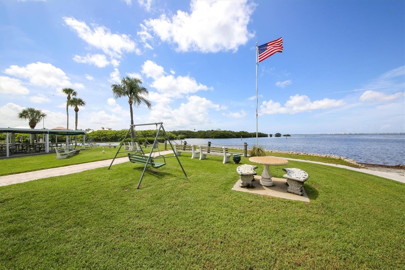 Manufactured Home at 2108 ILLINOIS AVE, BRADENTON, photo 31 of 42