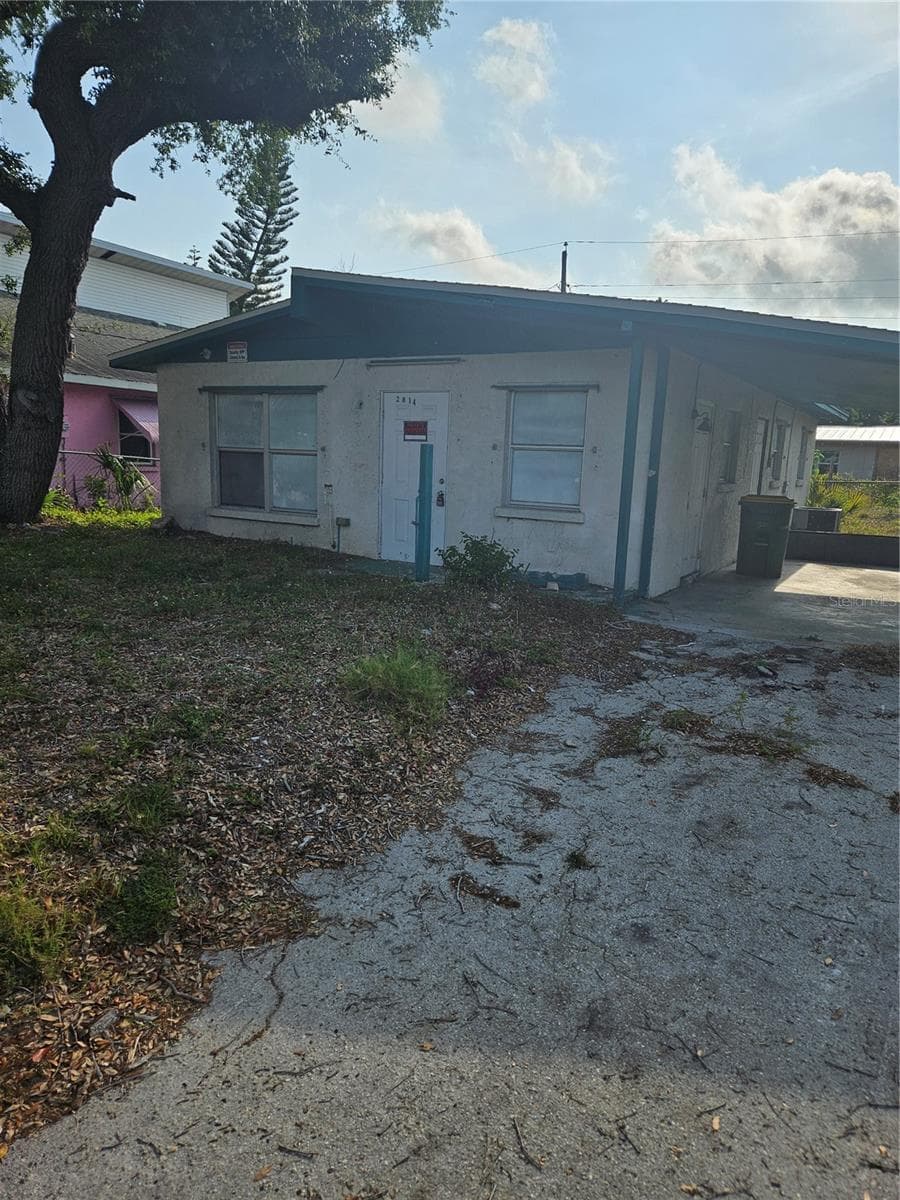 Single Family Residence at 2814 PALMADELIA AVE, SARASOTA, photo 14 of 24