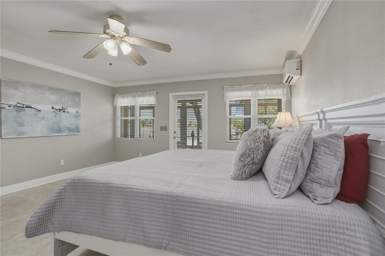 Single Family Residence at 324 173RD AVE E, NORTH REDINGTON BEACH, photo 28 of 73