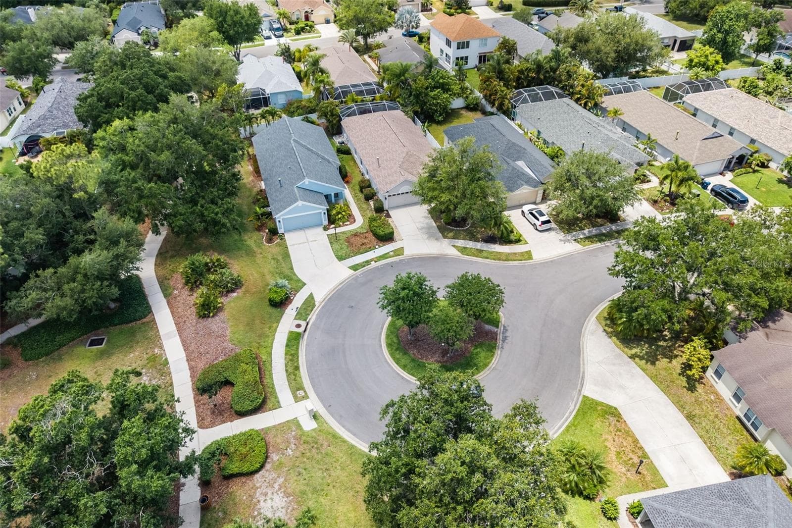 Single Family Residence at 6226 BLUEFLOWER CT, LAKEWOOD RANCH, photo 43 of 82