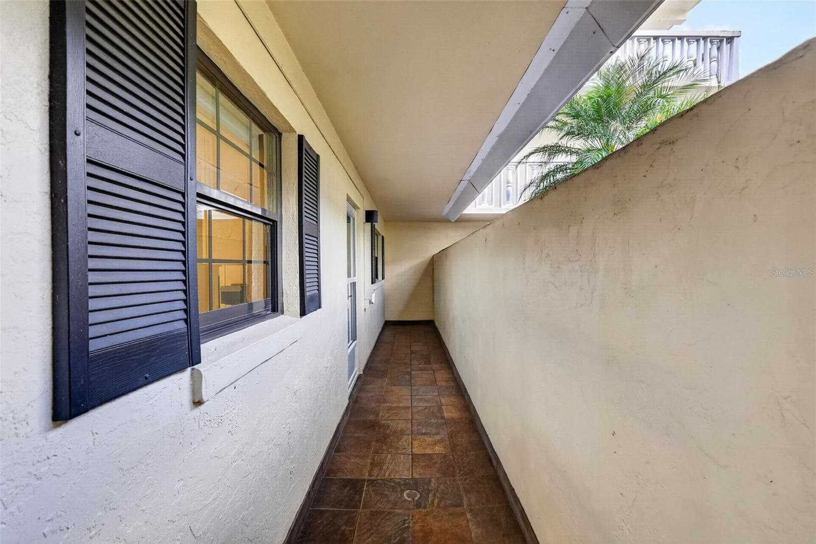 Condominium at 101 N GRANDVIEW ST #1, MOUNT DORA, photo 2 of 64