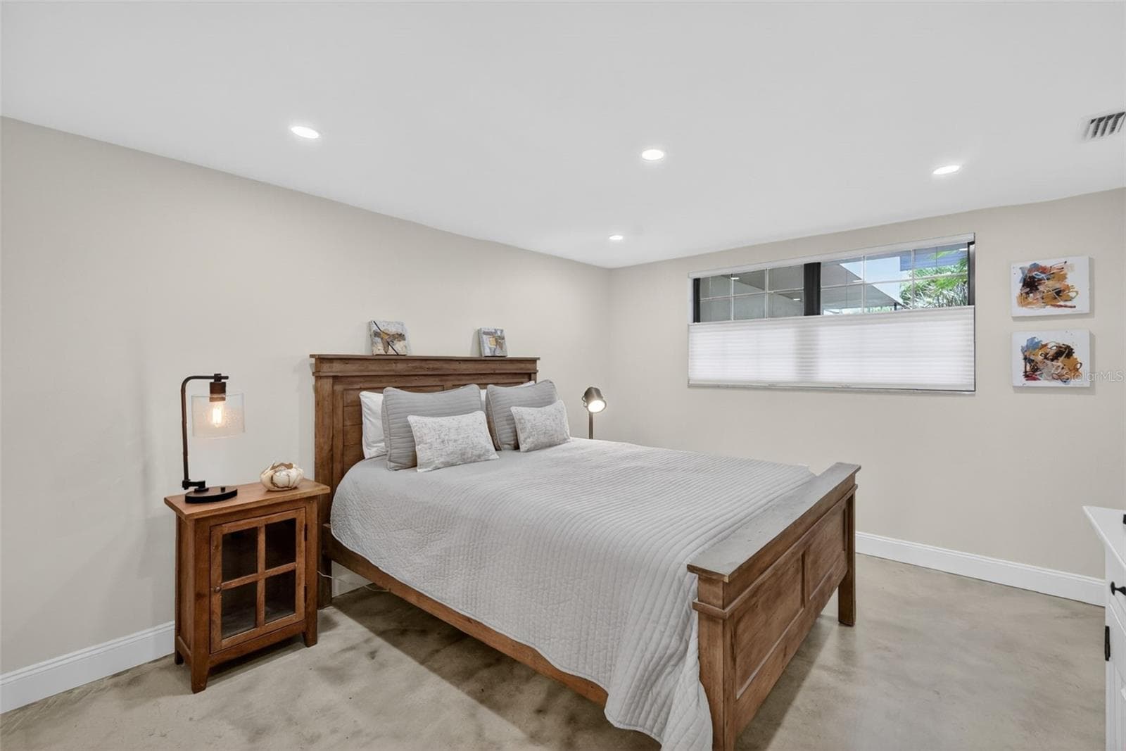 Condominium at 101 N GRANDVIEW ST #1, MOUNT DORA, photo 26 of 64