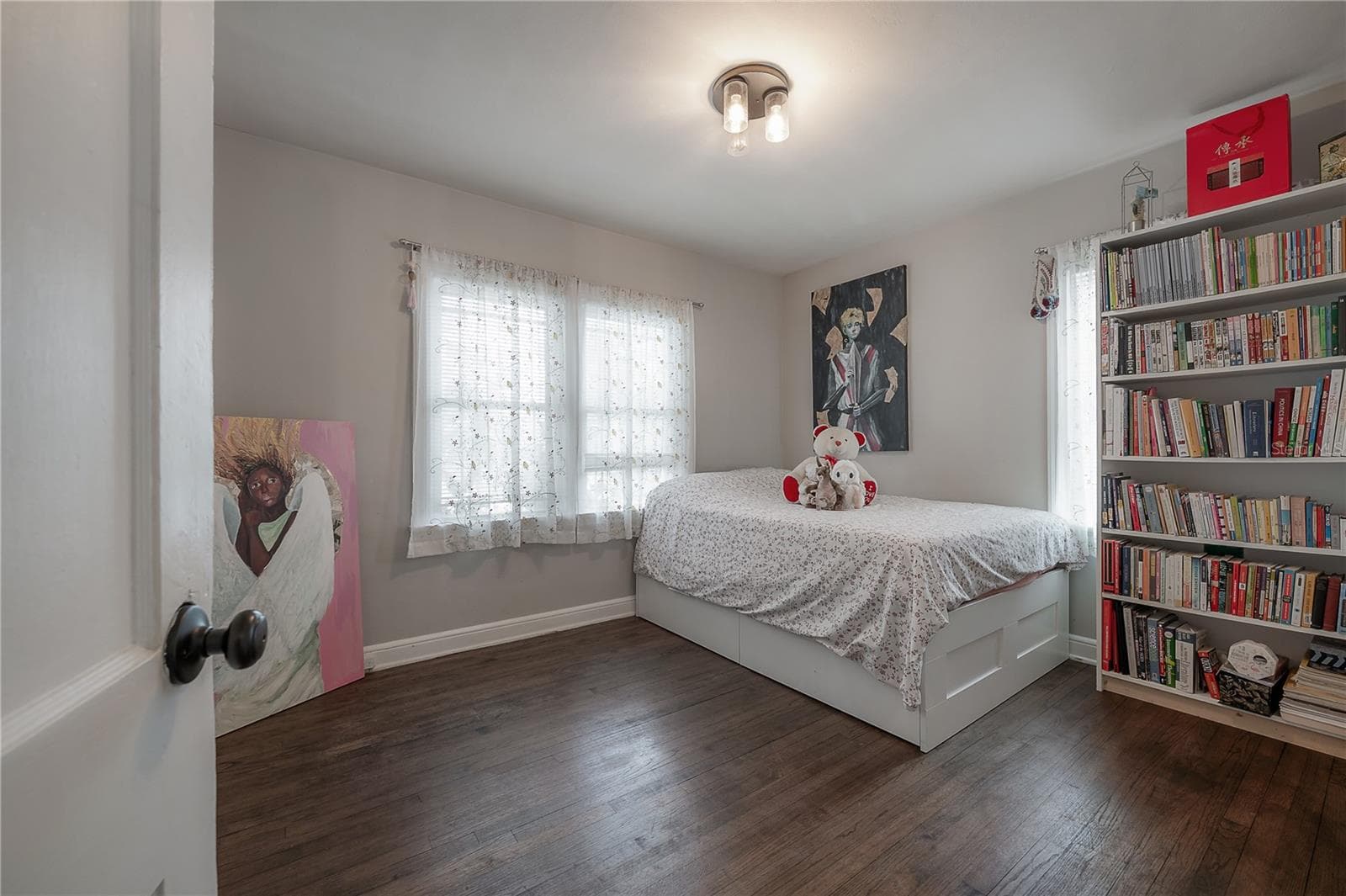 Single Family Residence at 912 CORNELIUS AVE, TAMPA, photo 36 of 47
