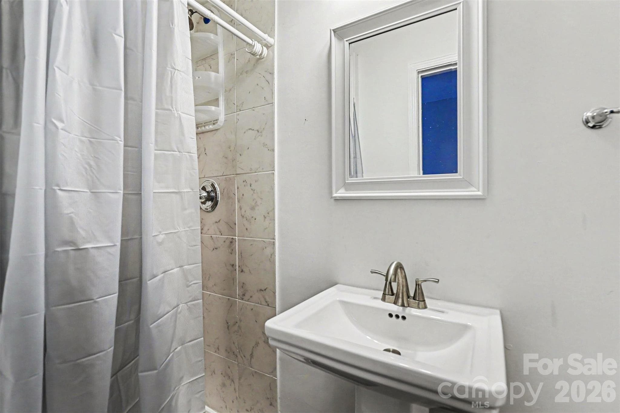 Downstairs full bathroom - 306 Cayman Way, Charlotte