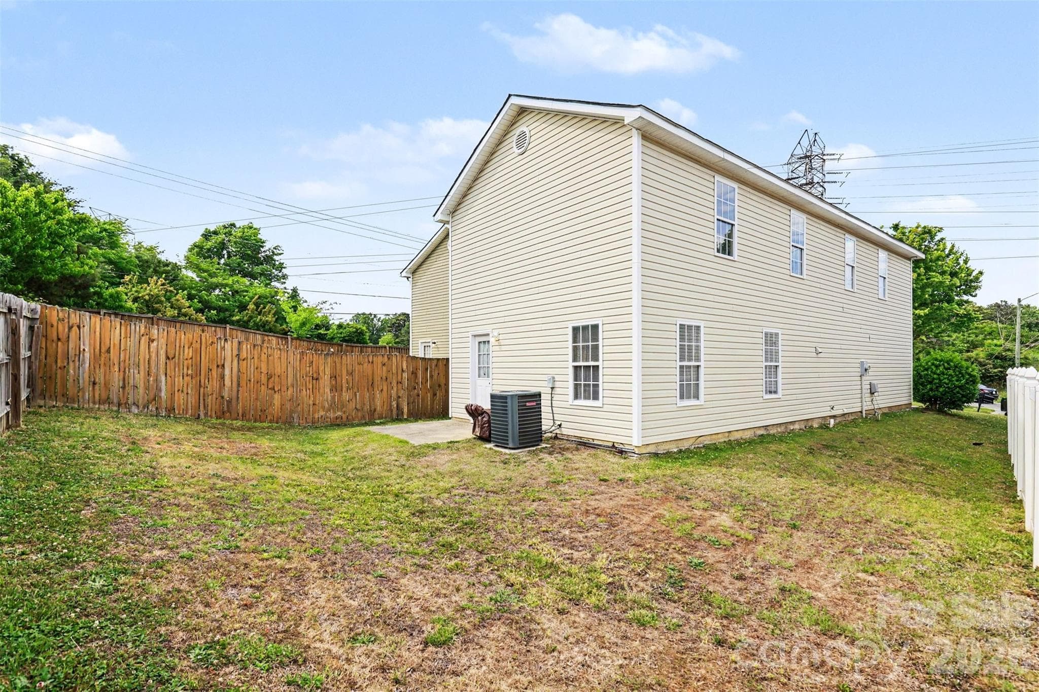 Single Family Residence at 306 Cayman Way, Charlotte, photo 22 of 23